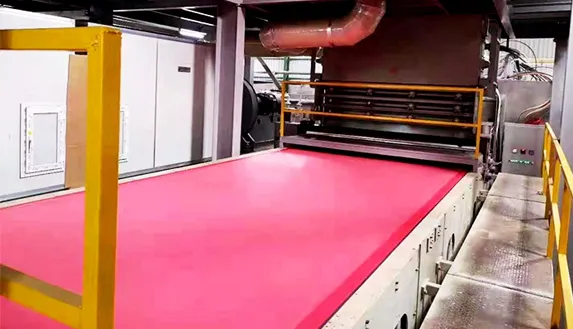 حقق العملاء الباكستانيون نتائج مثالية بعد استخدام أحزمة Yiheng الشبكية غير المنسوجة