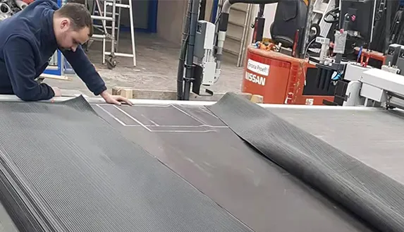 العملاء من هولندا لديهم ردود فعل جيدة جدا على حزام شبكة ييهنغ الحلزونية